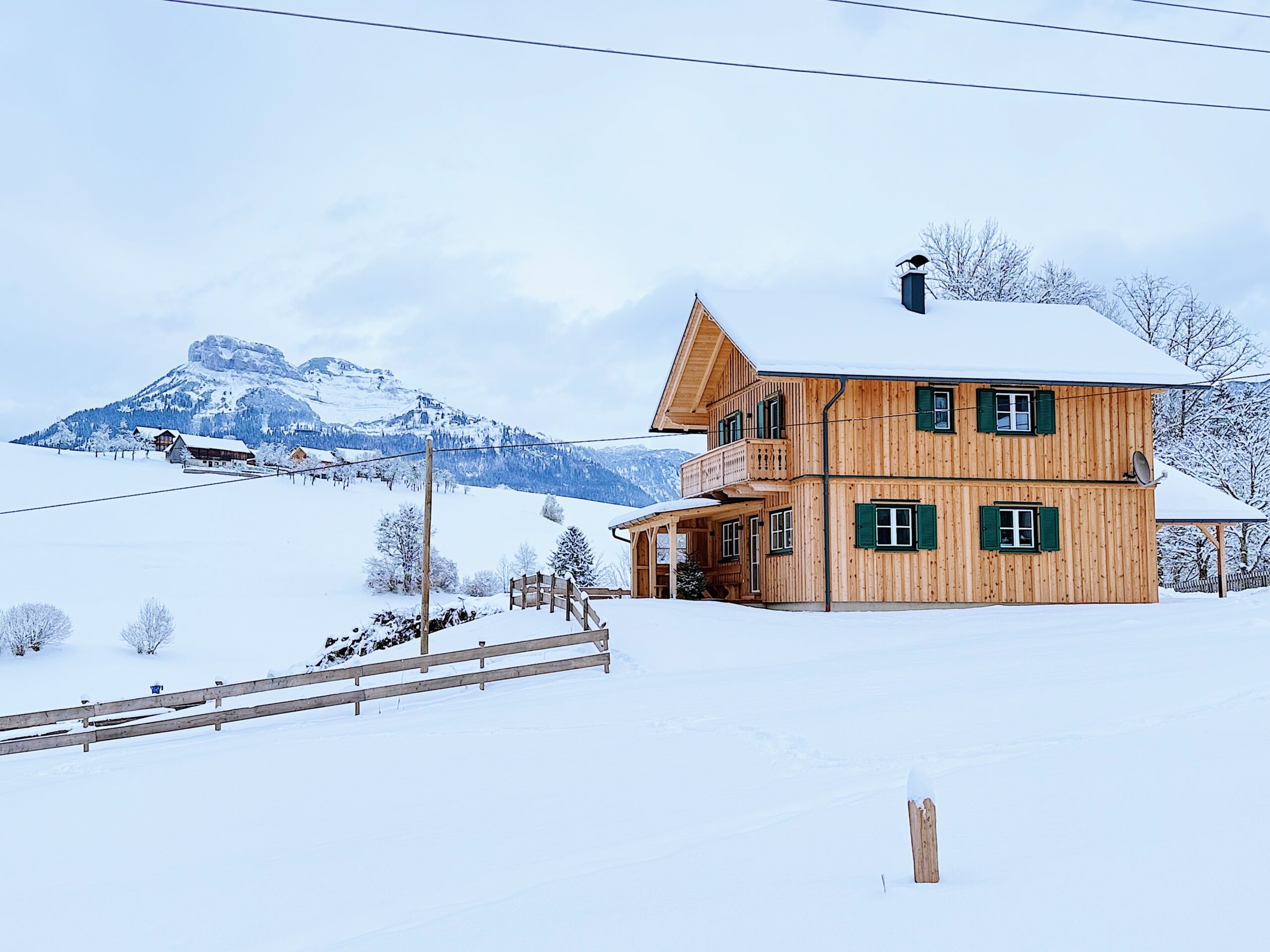 Ferienhaus Bergmann in Bad Aussee und der Loser im Winter